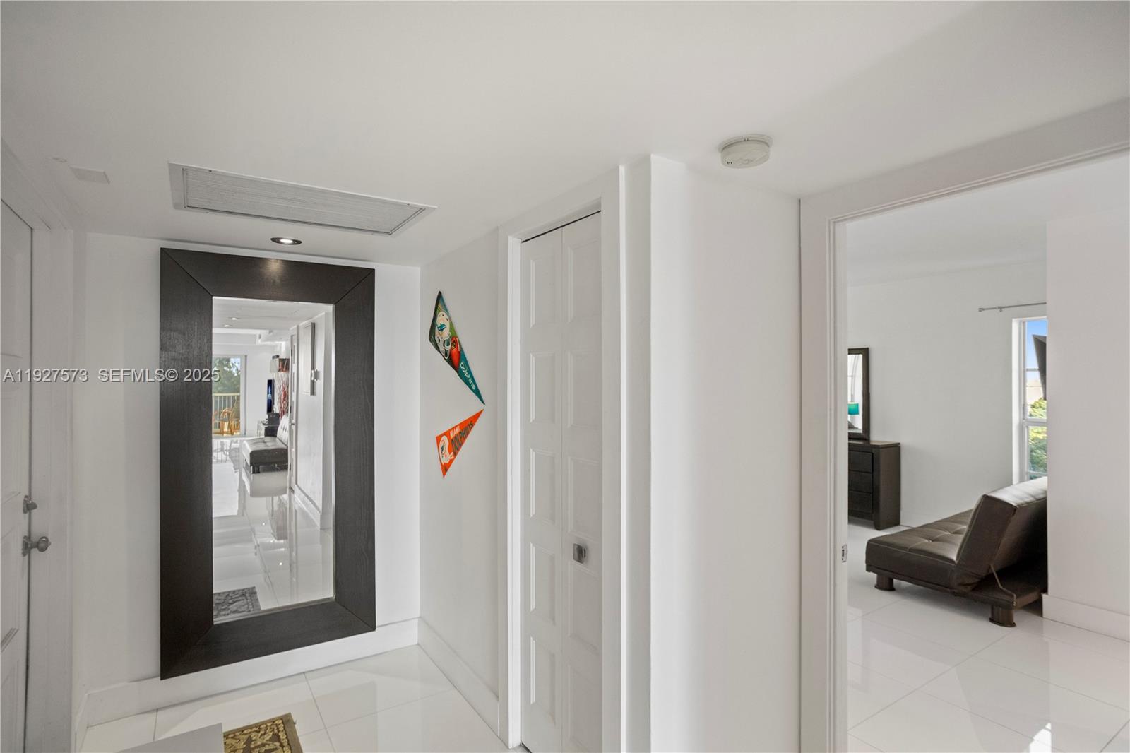 NO 8 PALM-AIRE COUNTRY CL - Residential