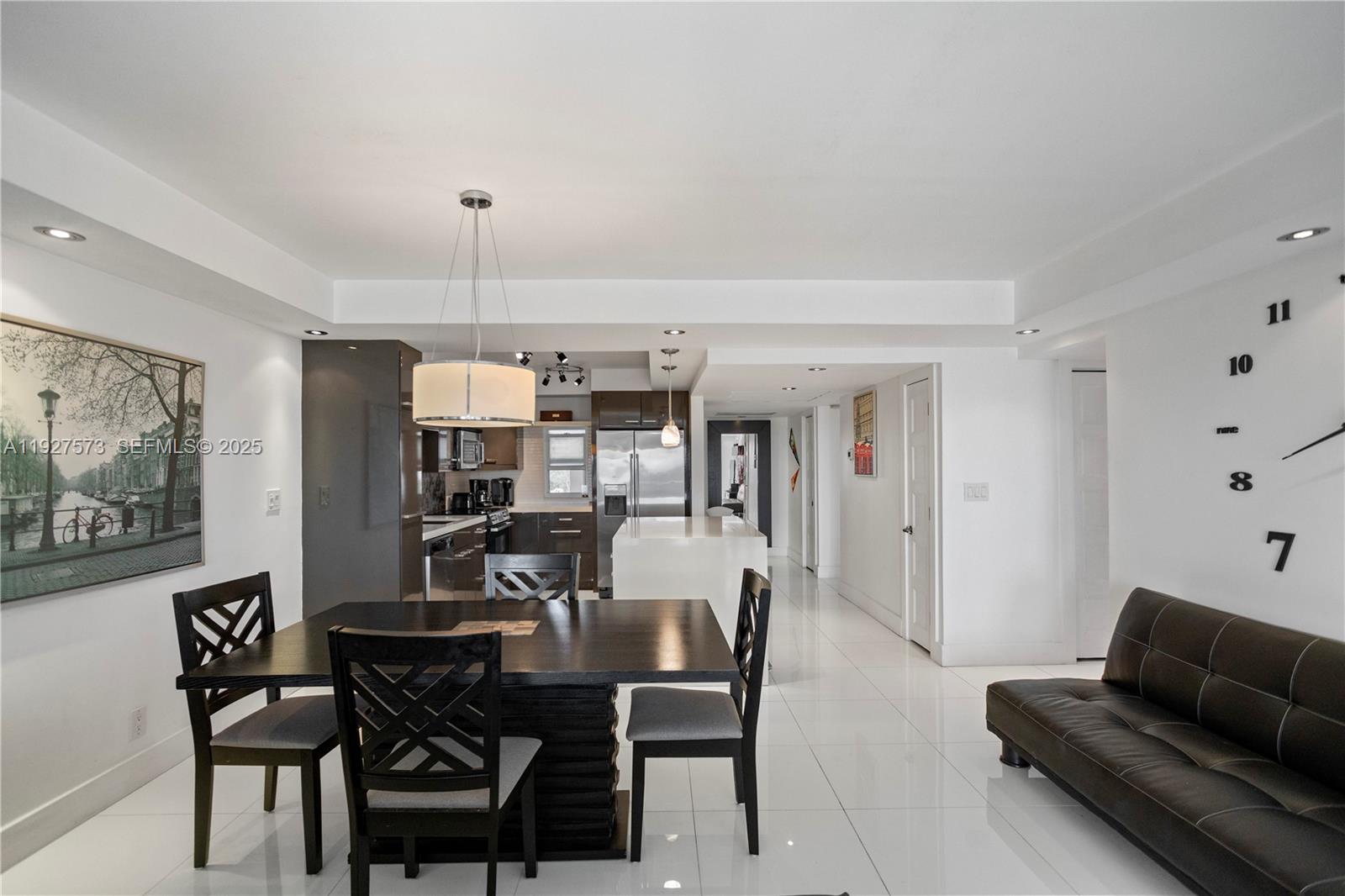 NO 8 PALM-AIRE COUNTRY CL - Residential