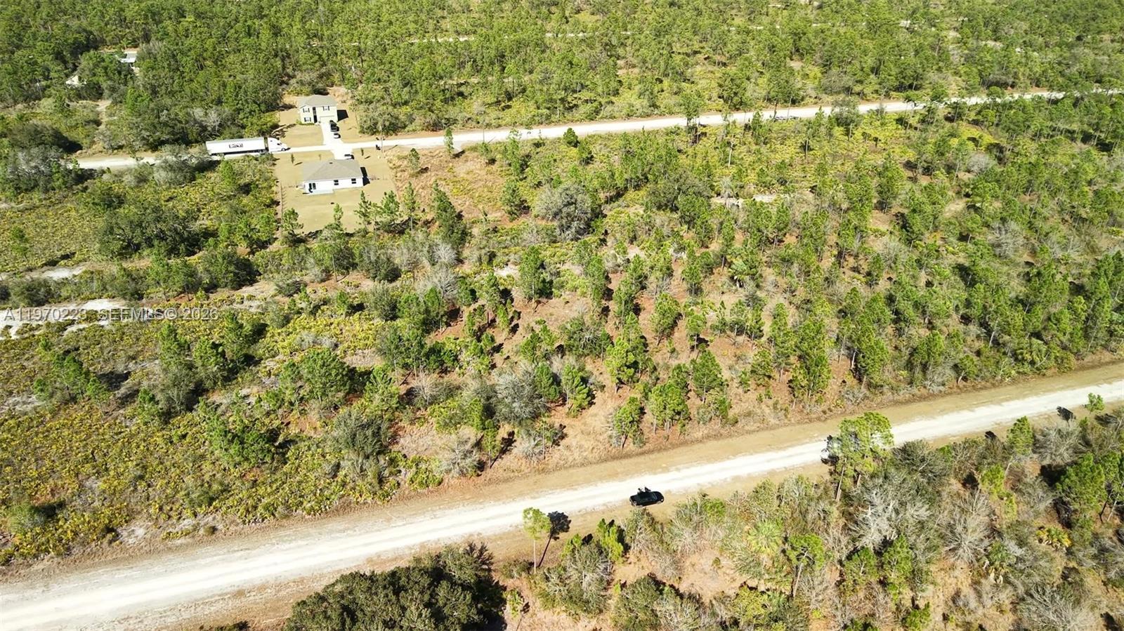 INDIAN LAKE ESTATES - Land