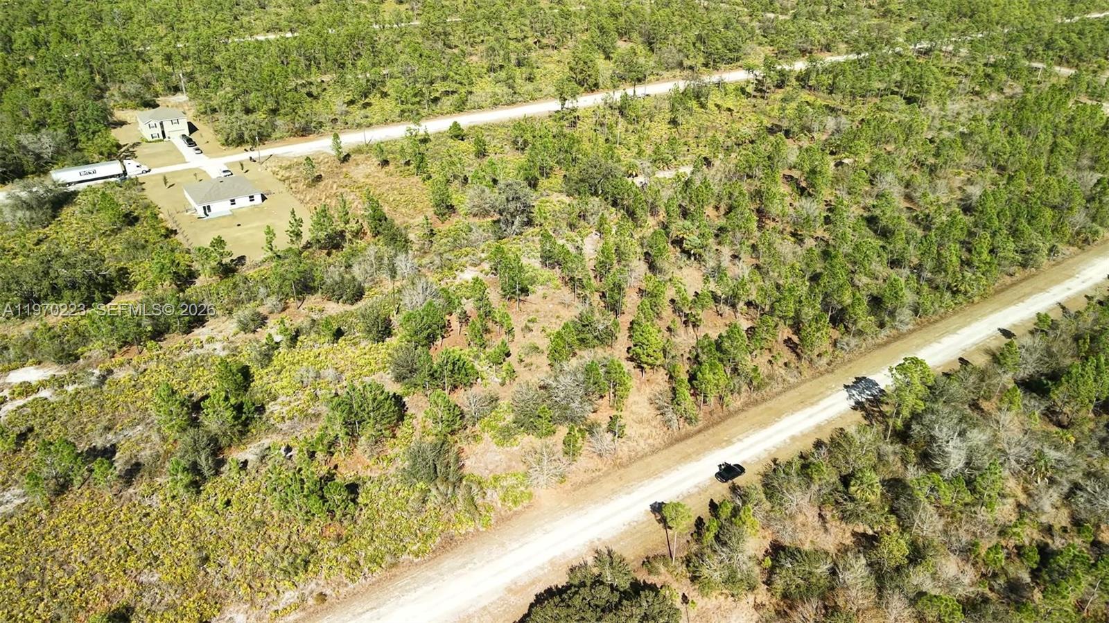 INDIAN LAKE ESTATES - Land