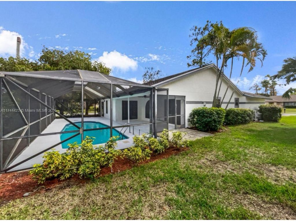 Photo of 14143 Wellington Trce, Wellington, FL 33414 (MLS # A11744423)