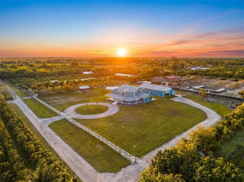 Photo of 22275 SW 256th St, Homestead, FL 33031 (MLS # A12006491)