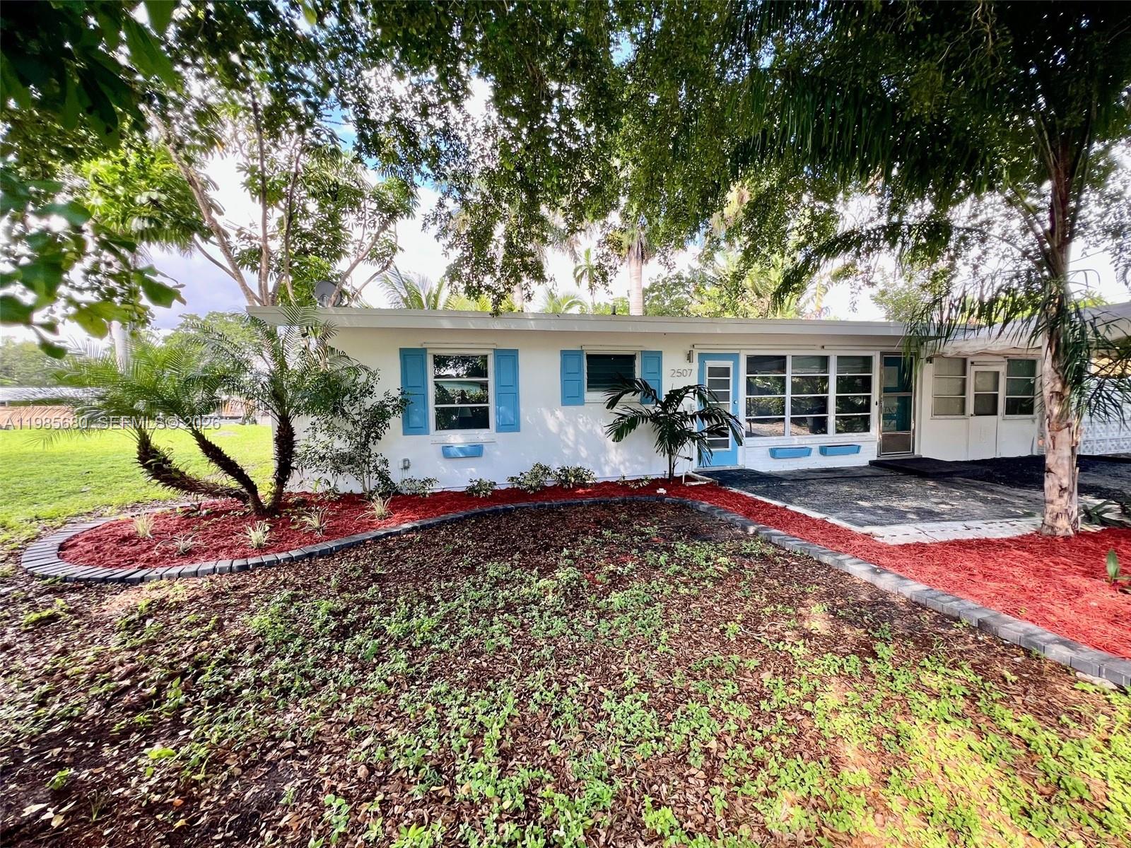 LAUDERDALE ISLES NO 2 - Residential Lease