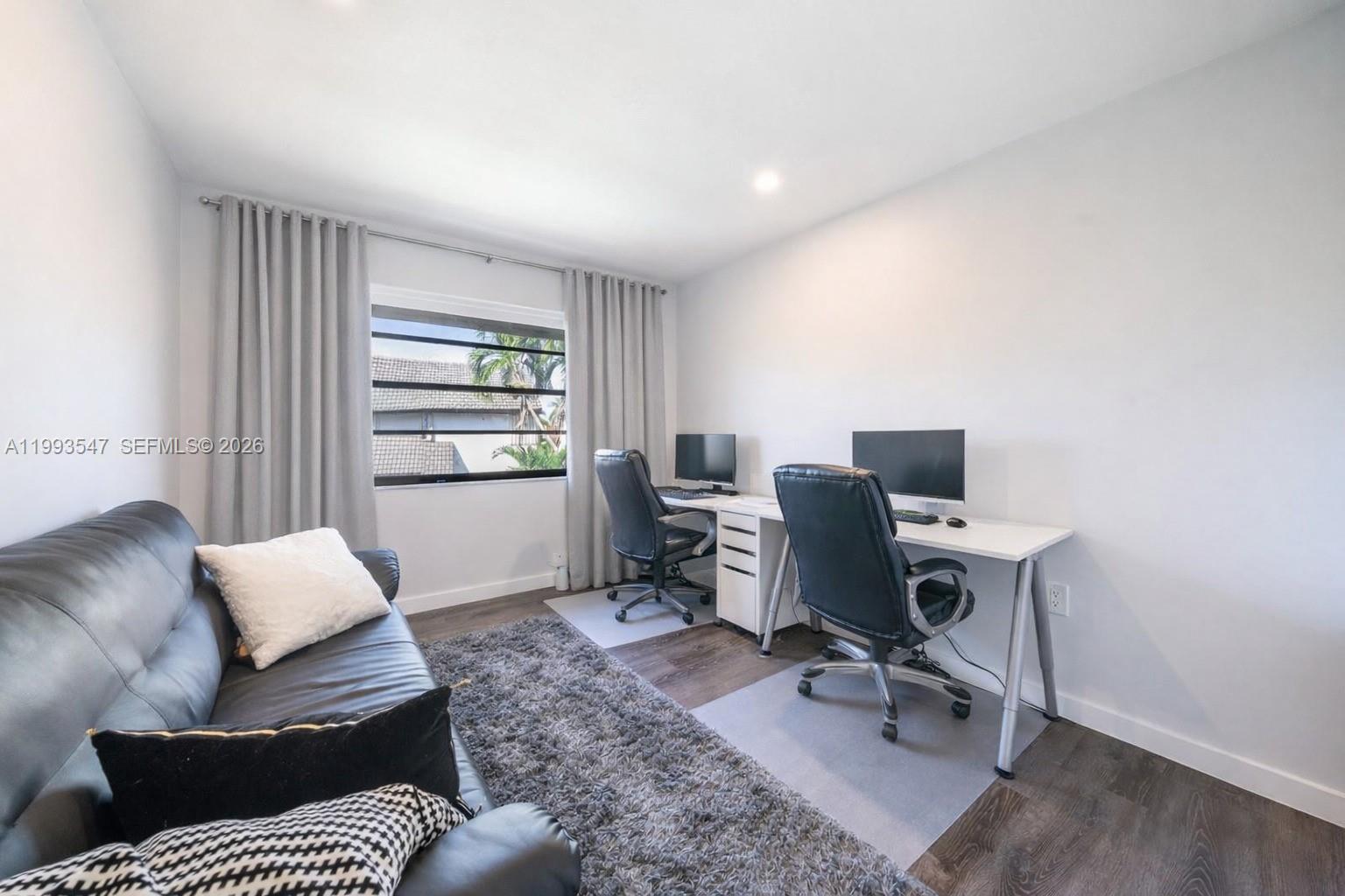 SUNSET HARBOUR SEC 2 - Residential