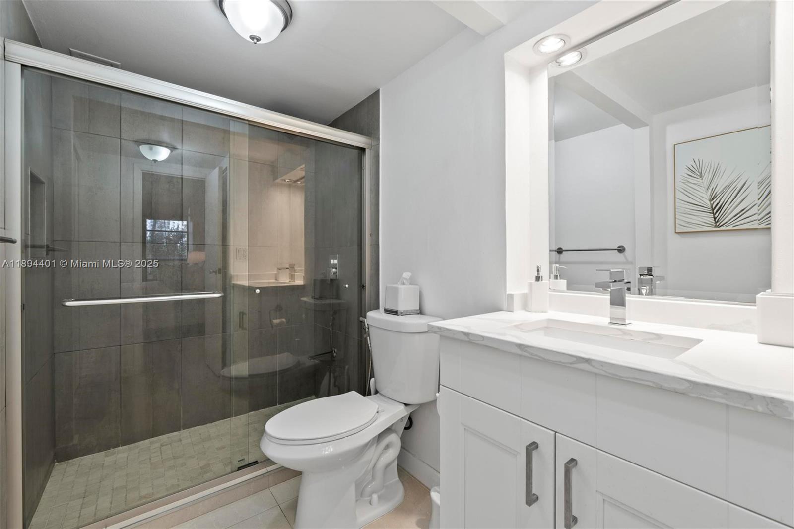 OLYMPUS CONDO PHASE - Residential
