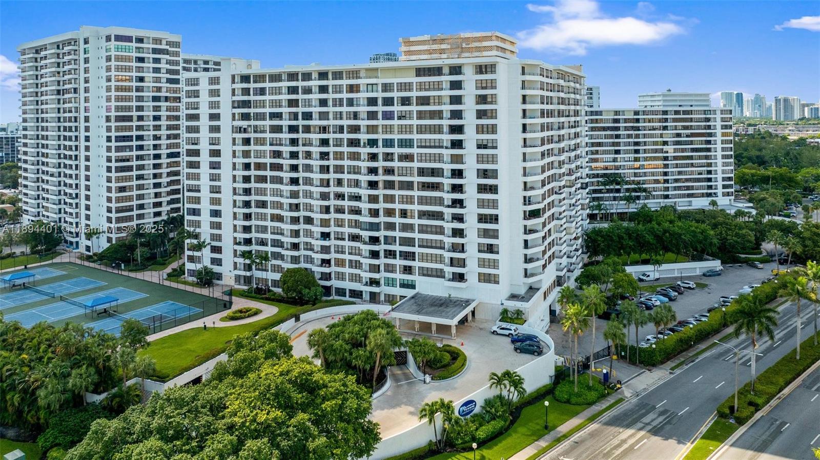 OLYMPUS CONDO PHASE - Residential