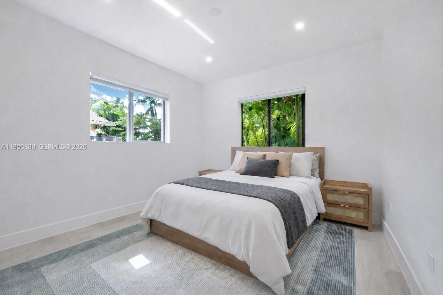 CHARLOTTE ESTATES - Residential