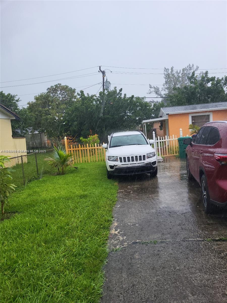 3420 NW 213th Ter