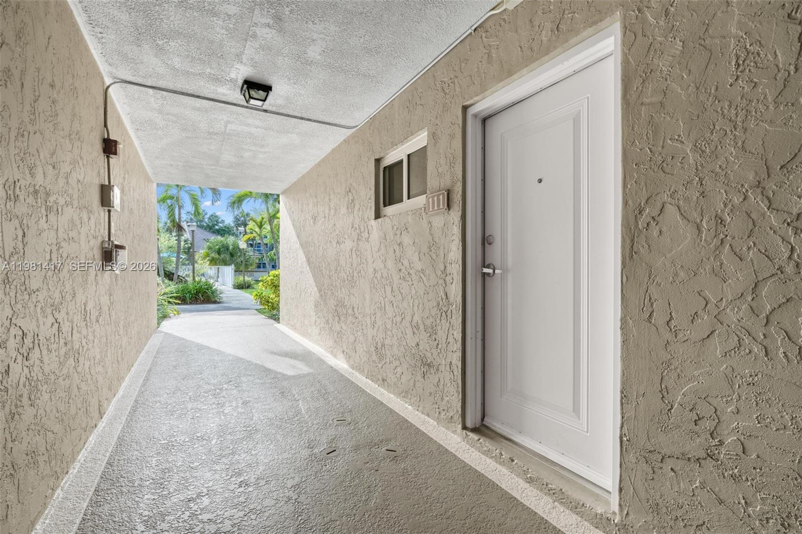 VILLAGE OF KINGS CREEK CO - Residential Lease