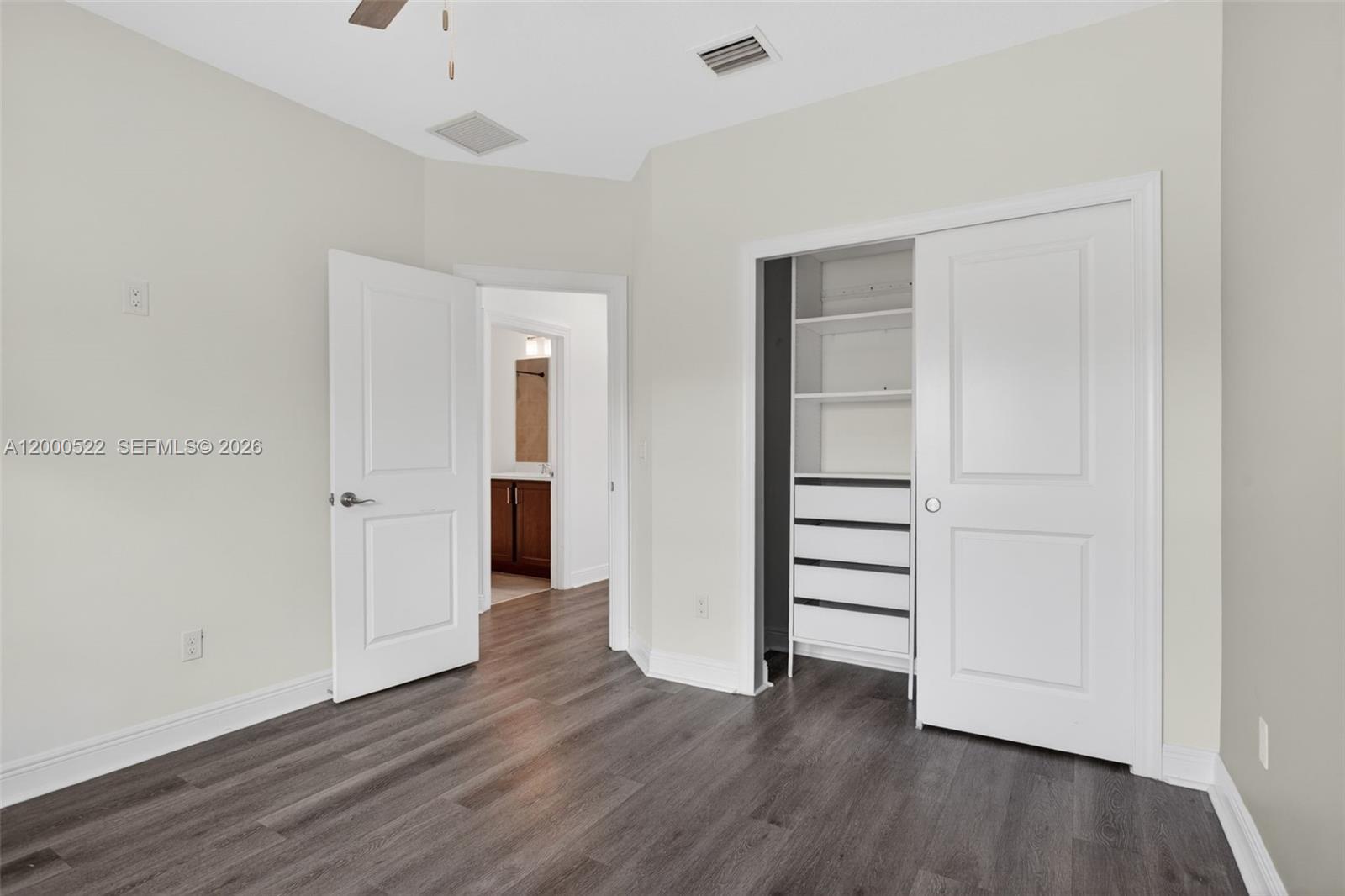 DEERFIELD CROSSING - Residential