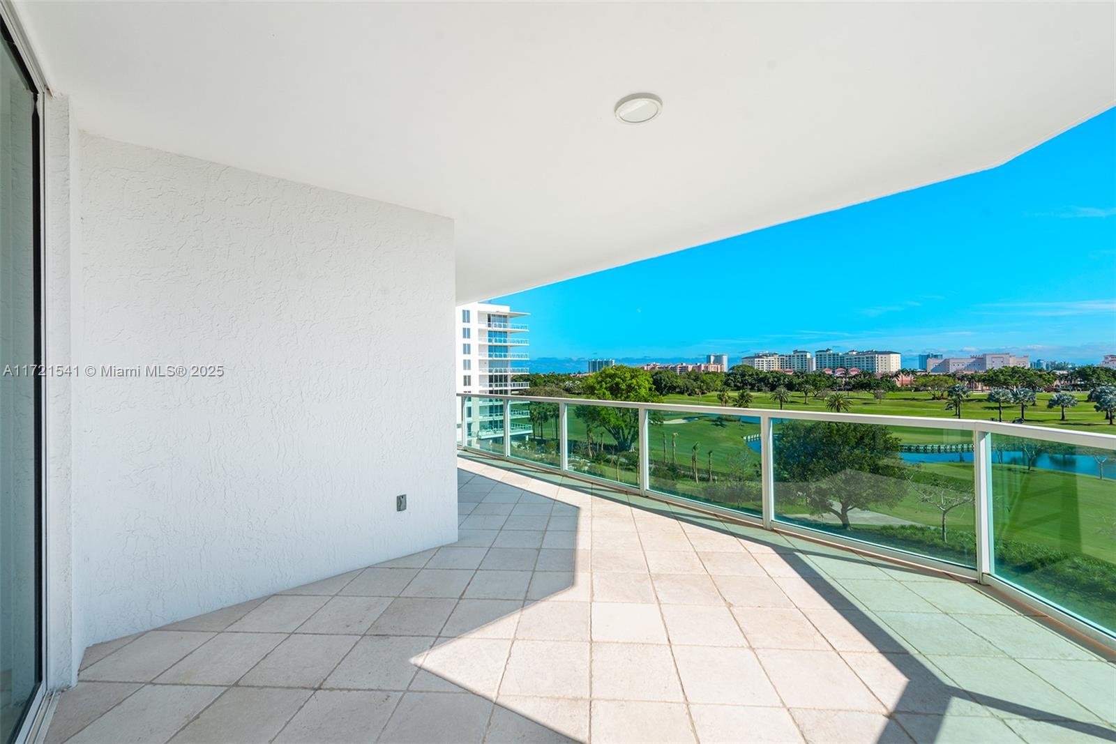 TOWNSEND PLACE CONDO - Residential