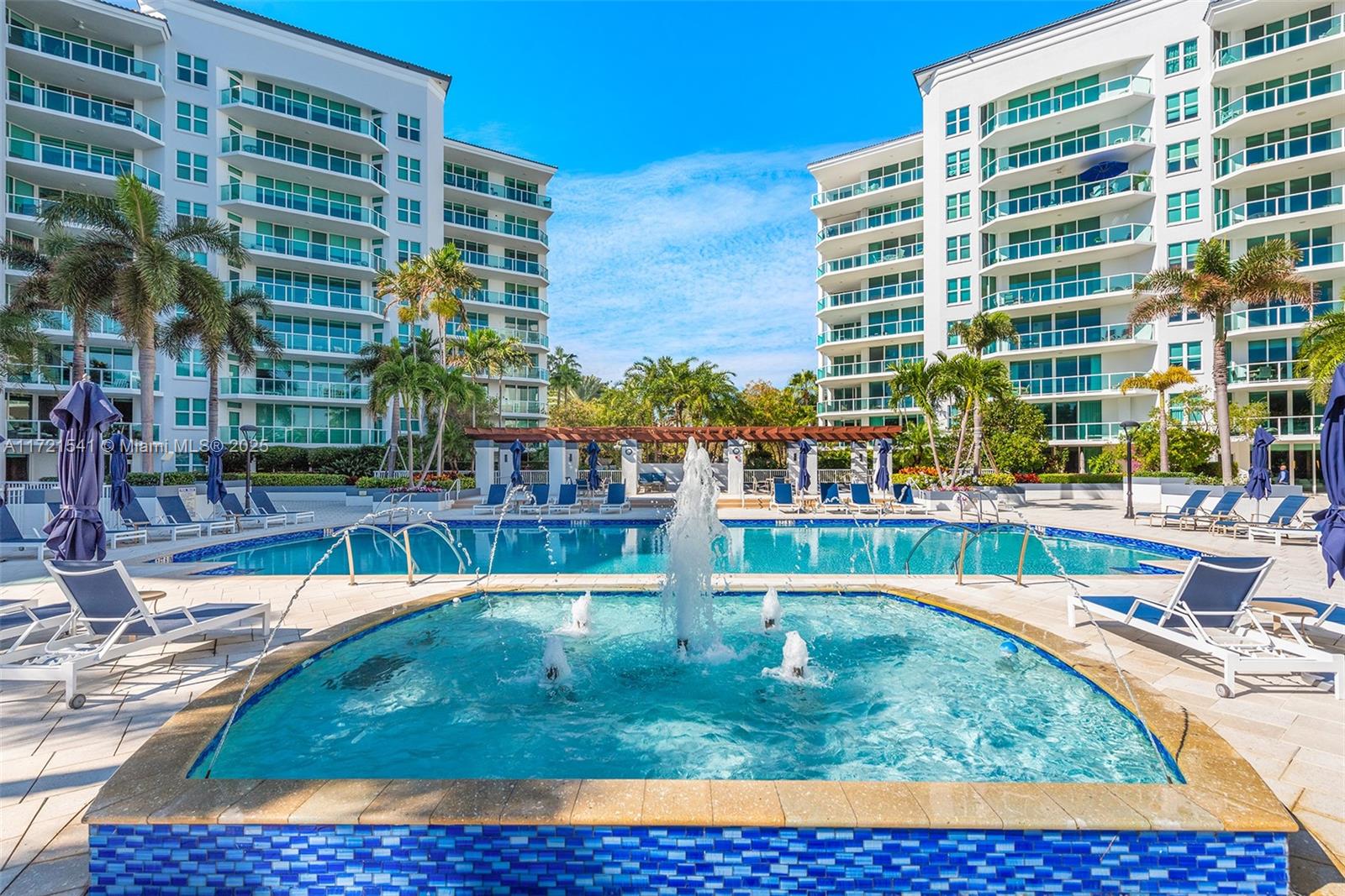 TOWNSEND PLACE CONDO - Residential