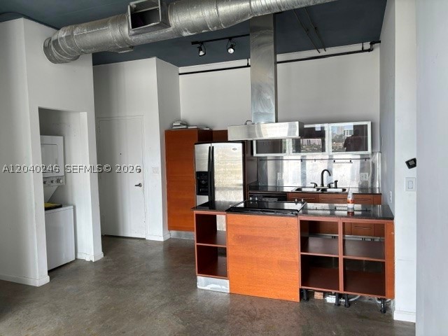 10 SW South River Dr 1109