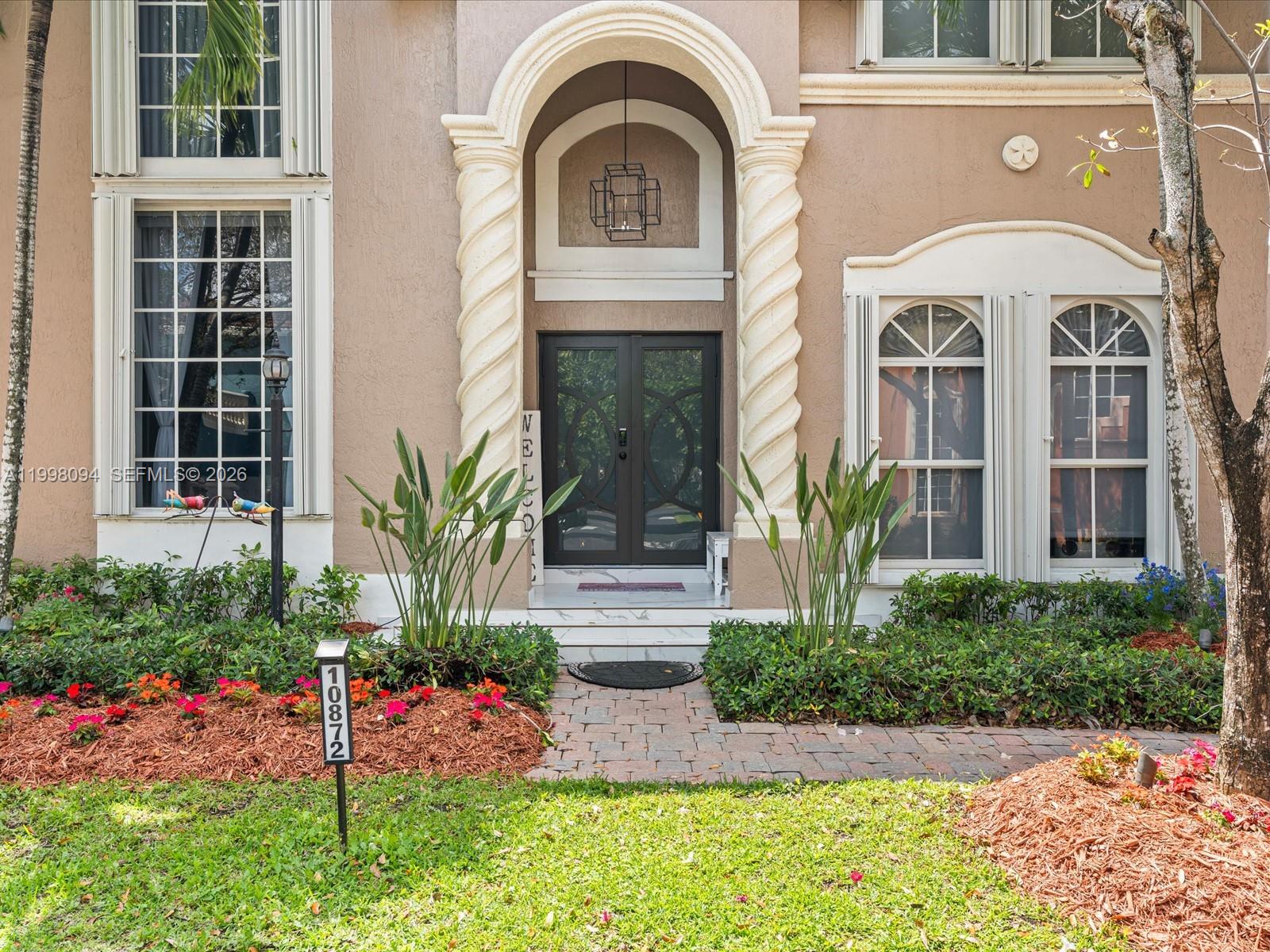 View photos, virtual tours, details... 10872 NW 51st Ln