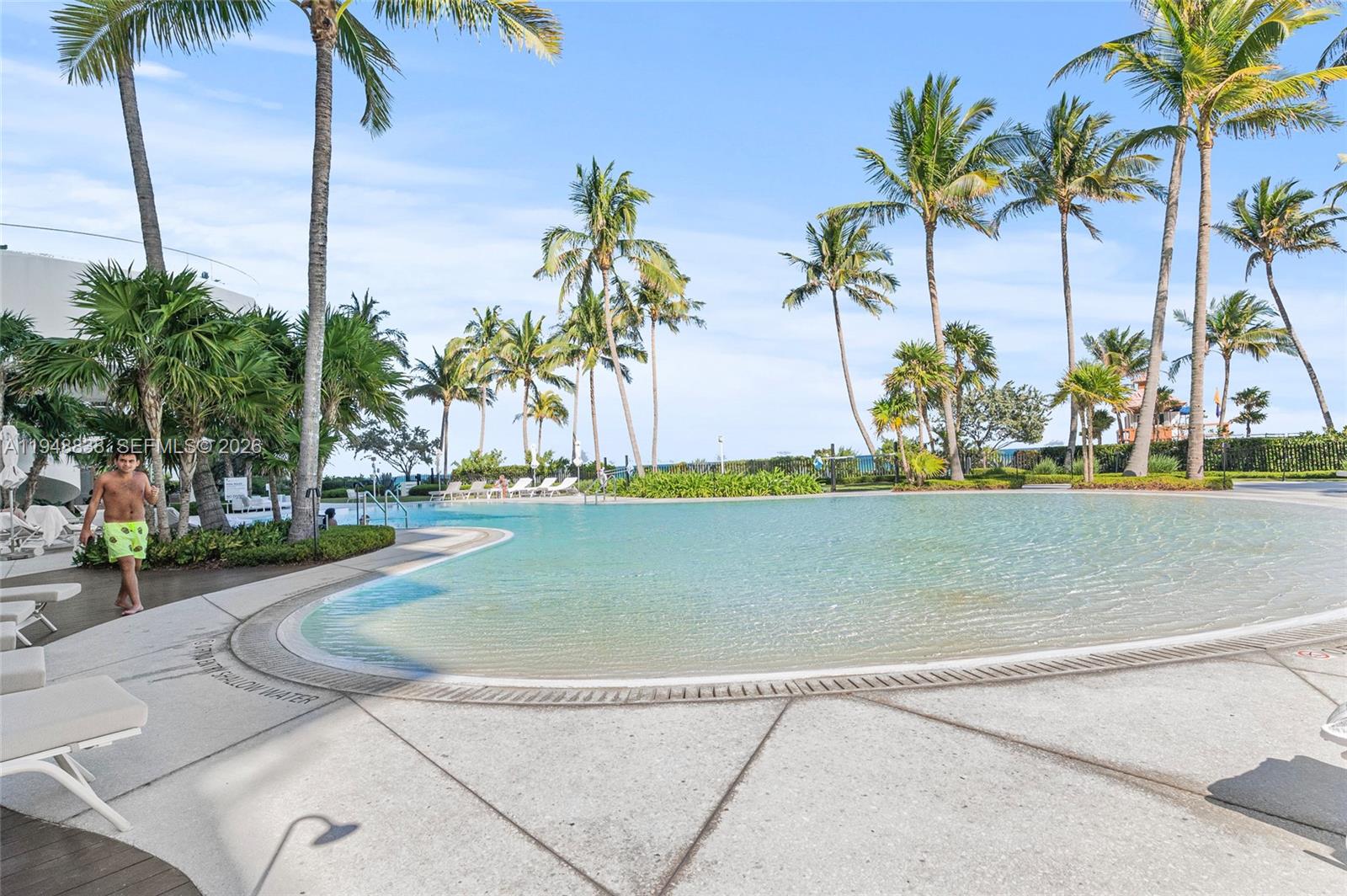 JADE SIGNATURE CONDO - Residential