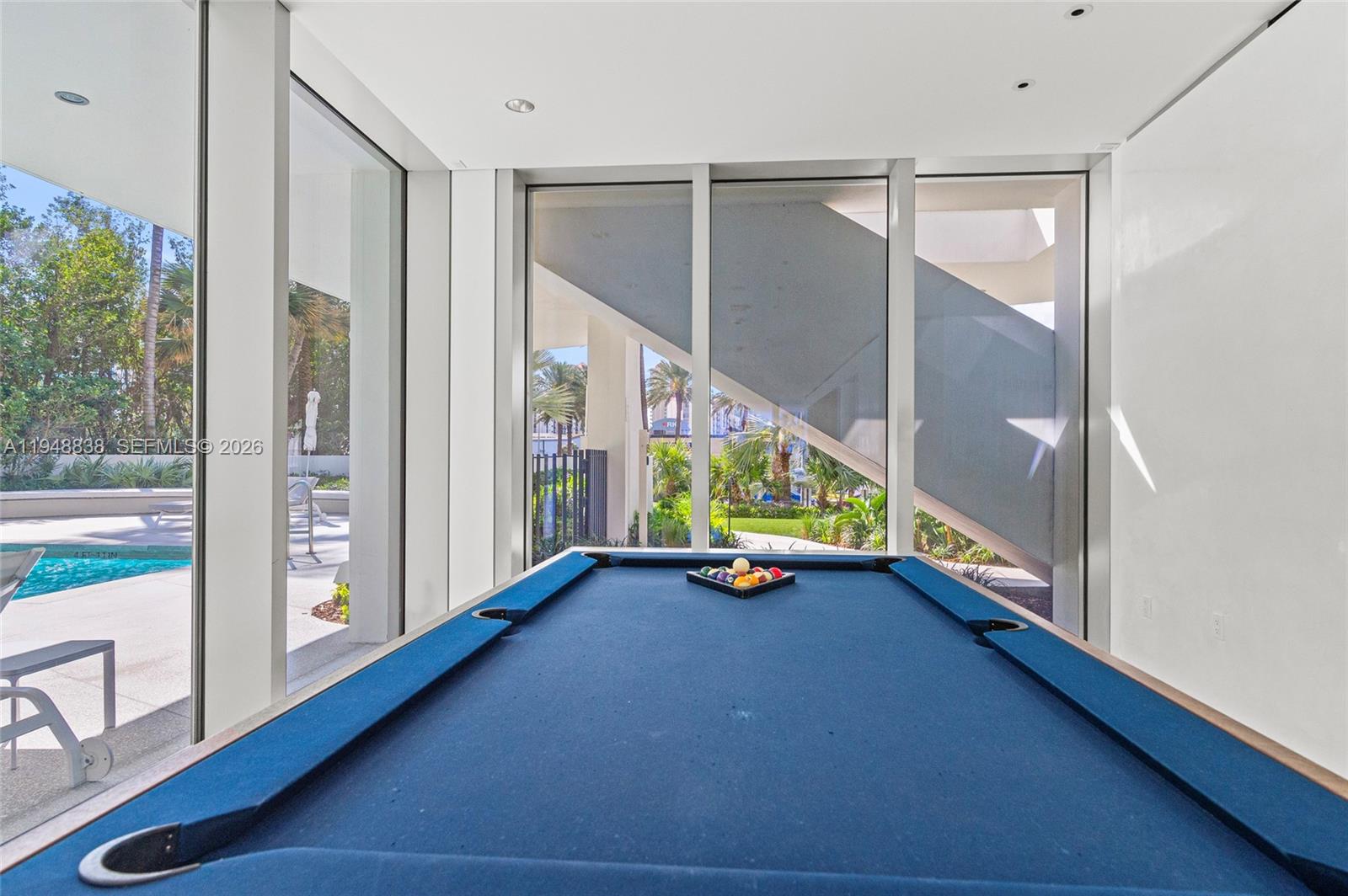 JADE SIGNATURE CONDO - Residential