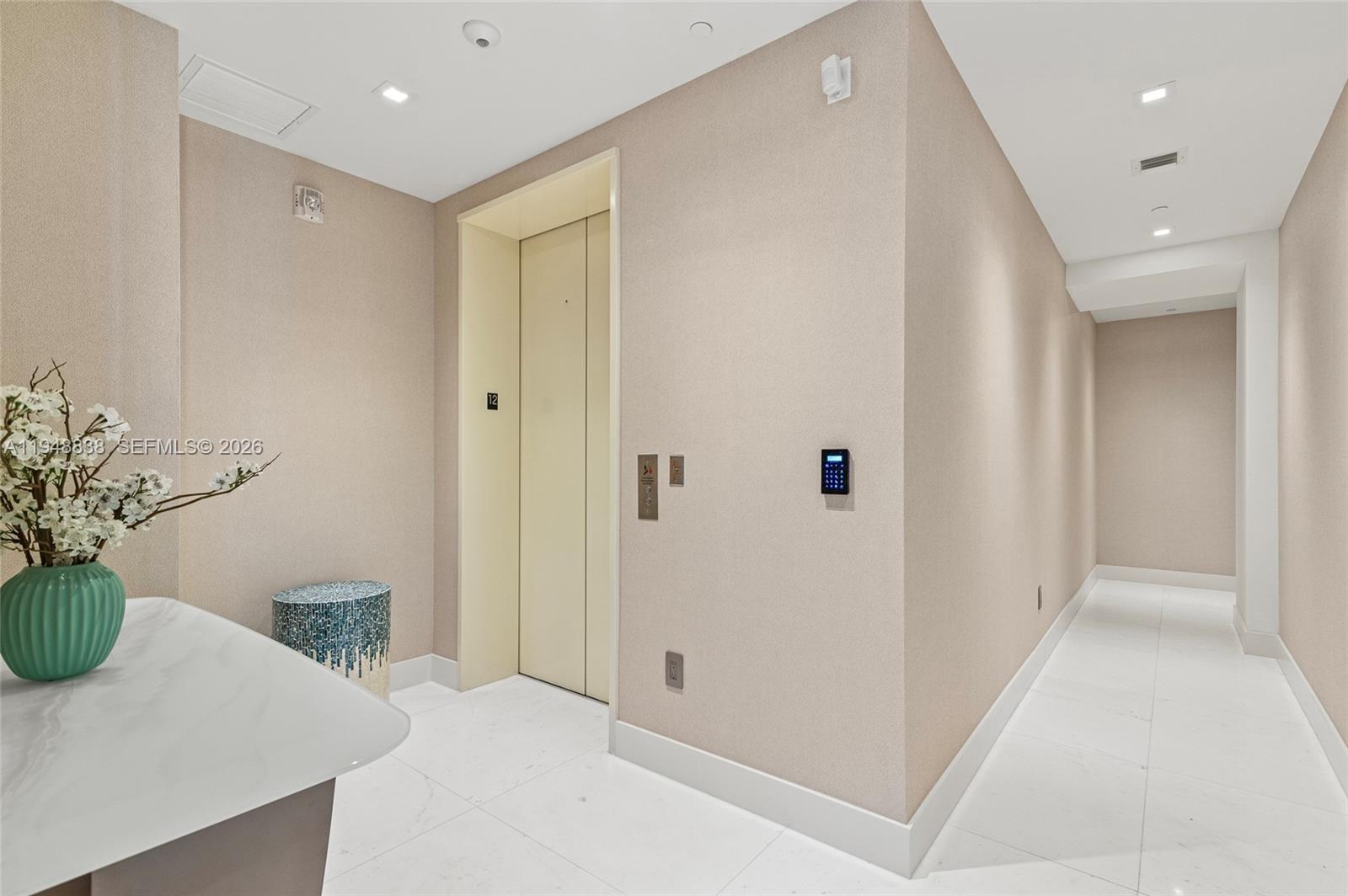 16901 Collins Ave 1203