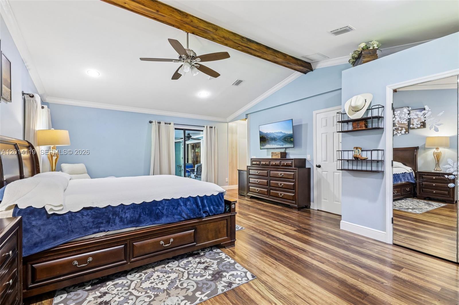 PALM BEACH COUNTRY ESTATE - Residential