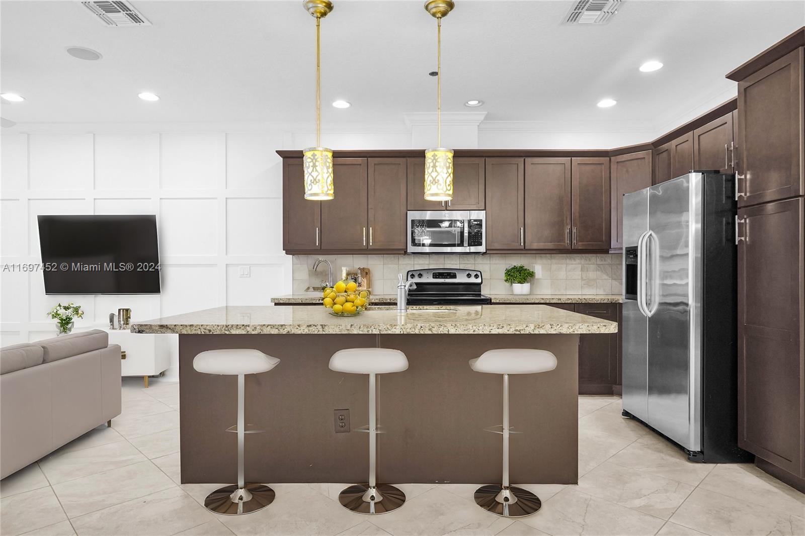 4005 Cascada Cir