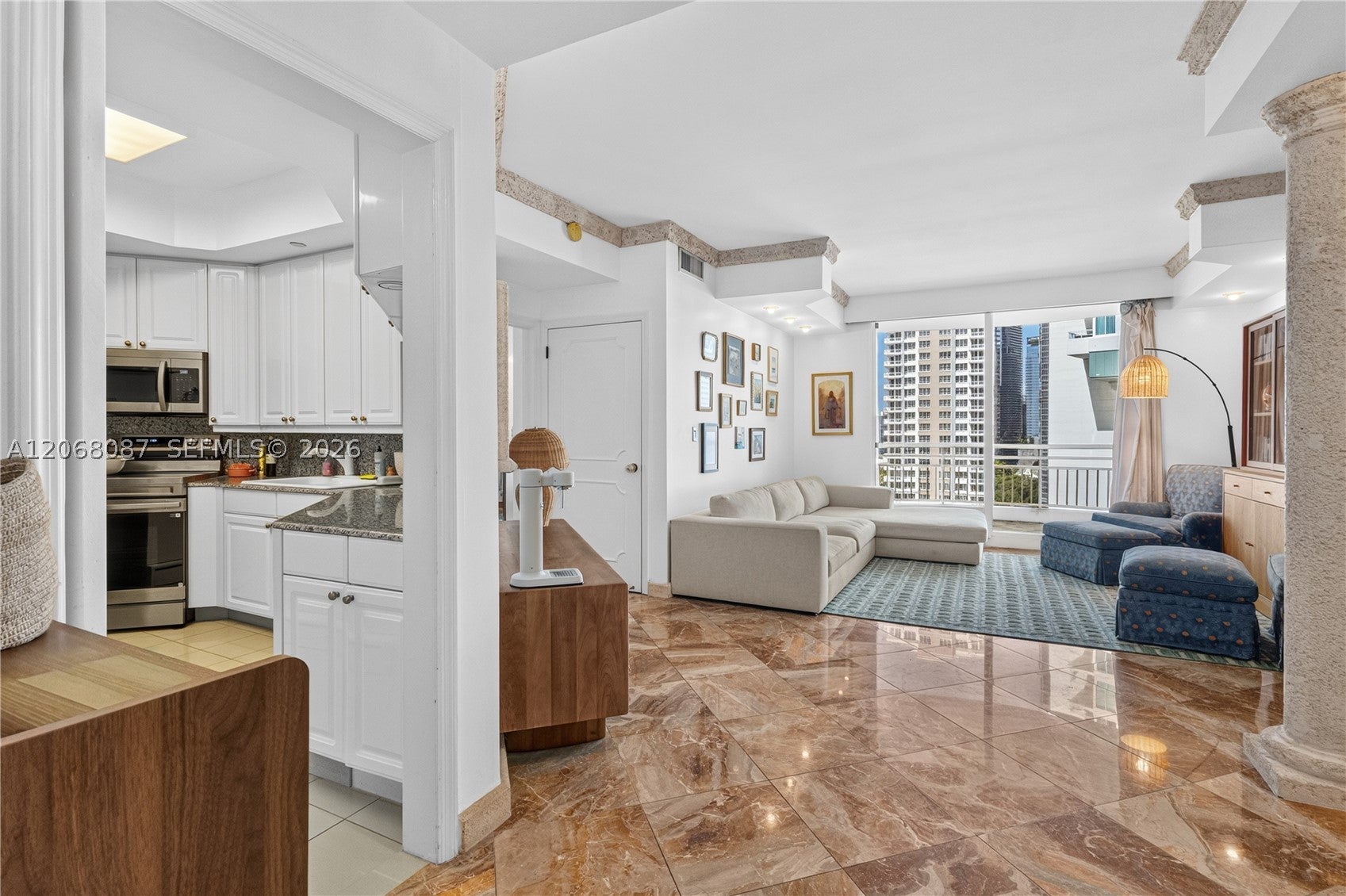 888 Brickell Key Dr 1600