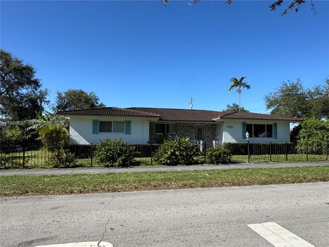 4990 NW 31st Ave Miami FL 33142