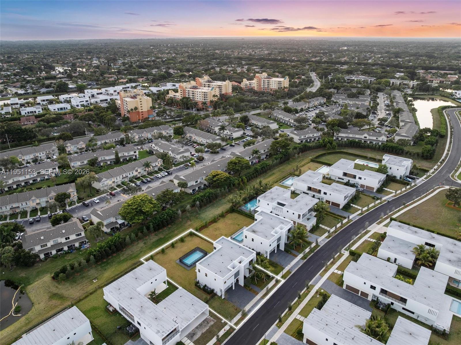 WESTON ESTATES - Residential