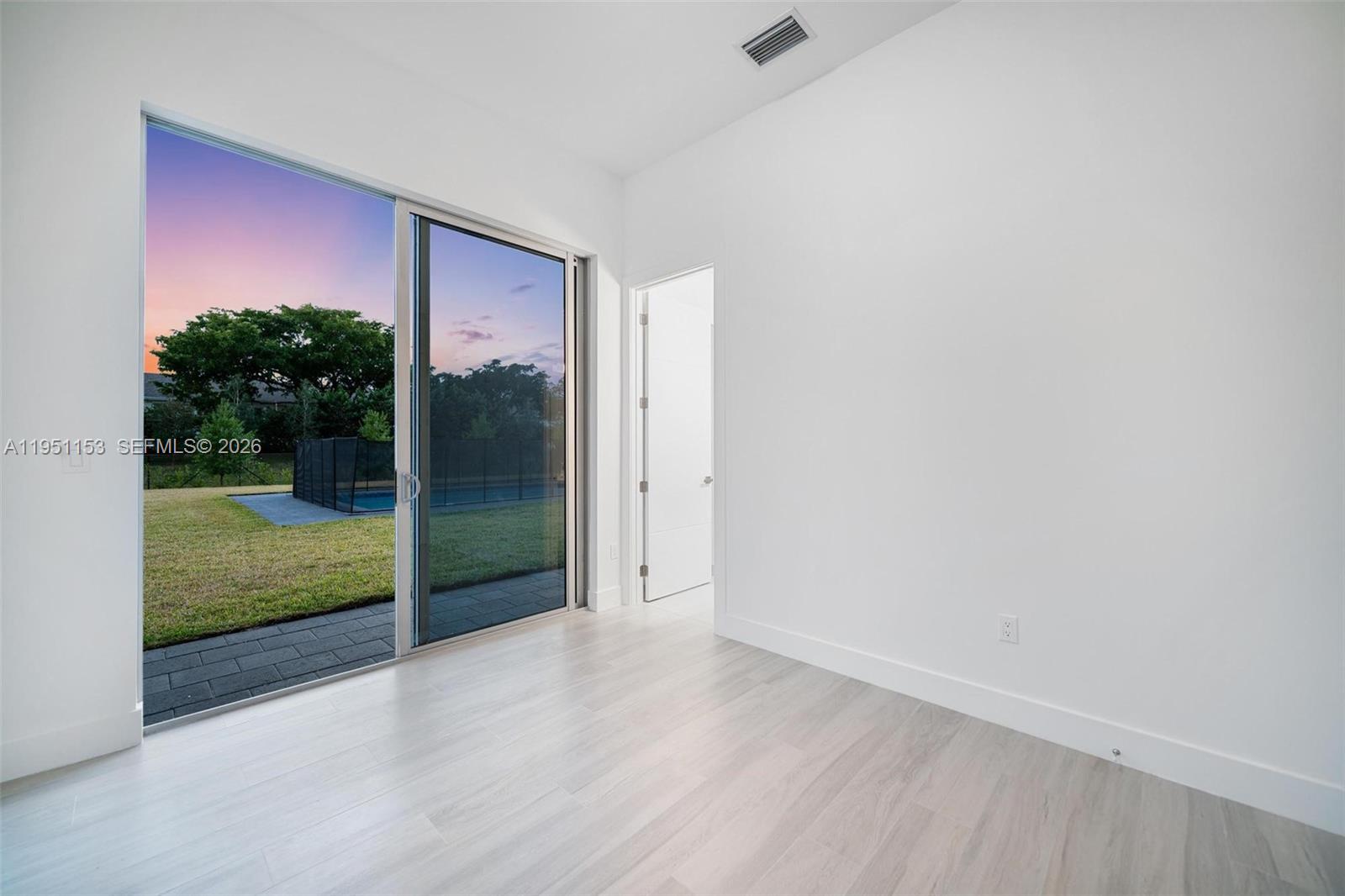 WESTON ESTATES - Residential