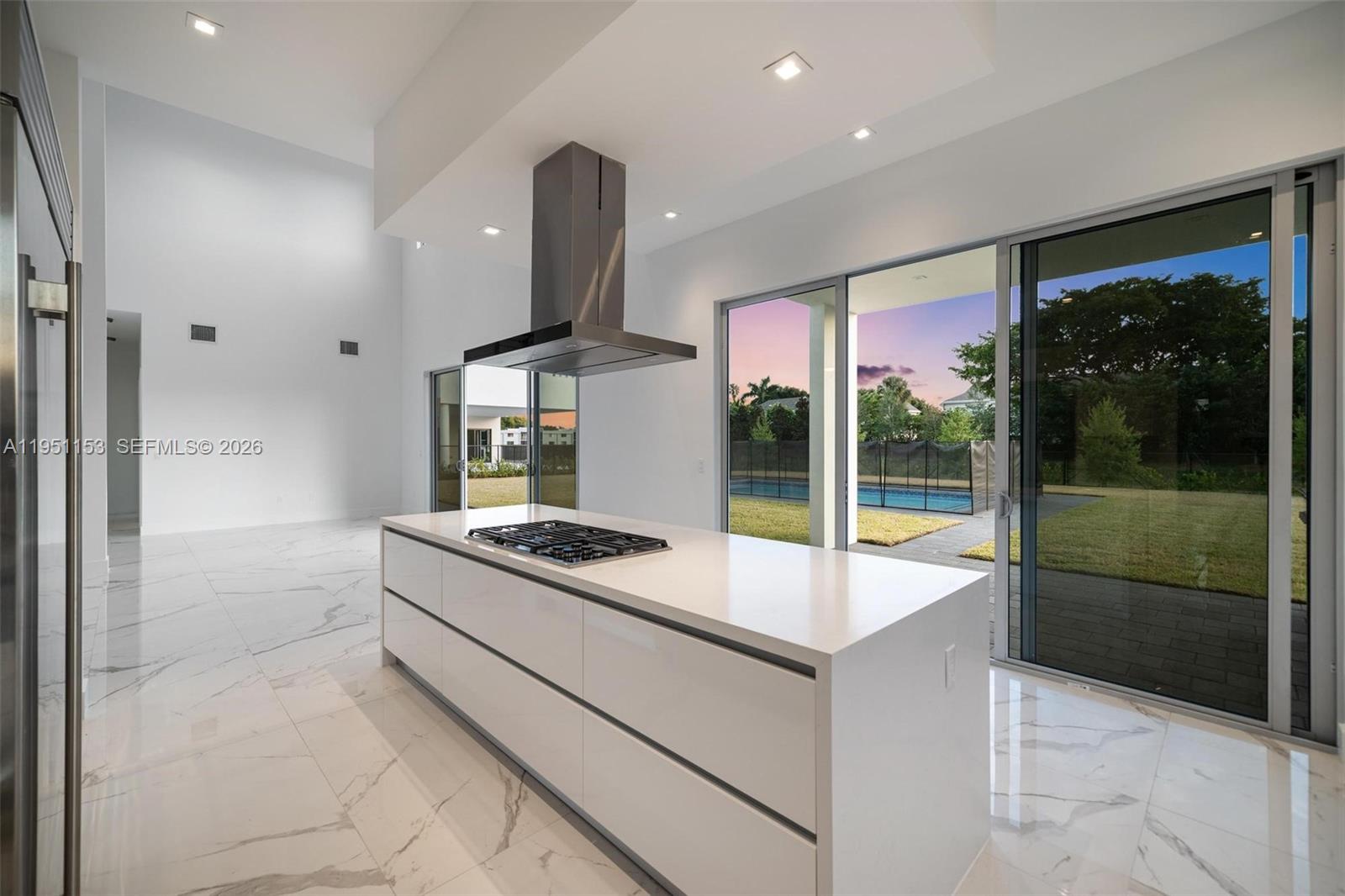 WESTON ESTATES - Residential