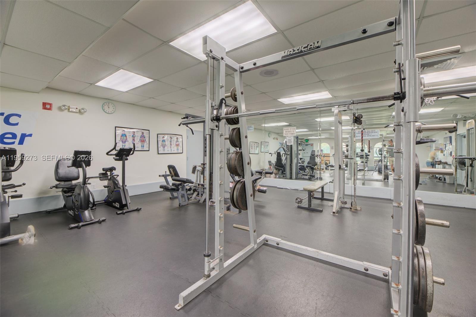 LAKEVIEW HOMES - Residential