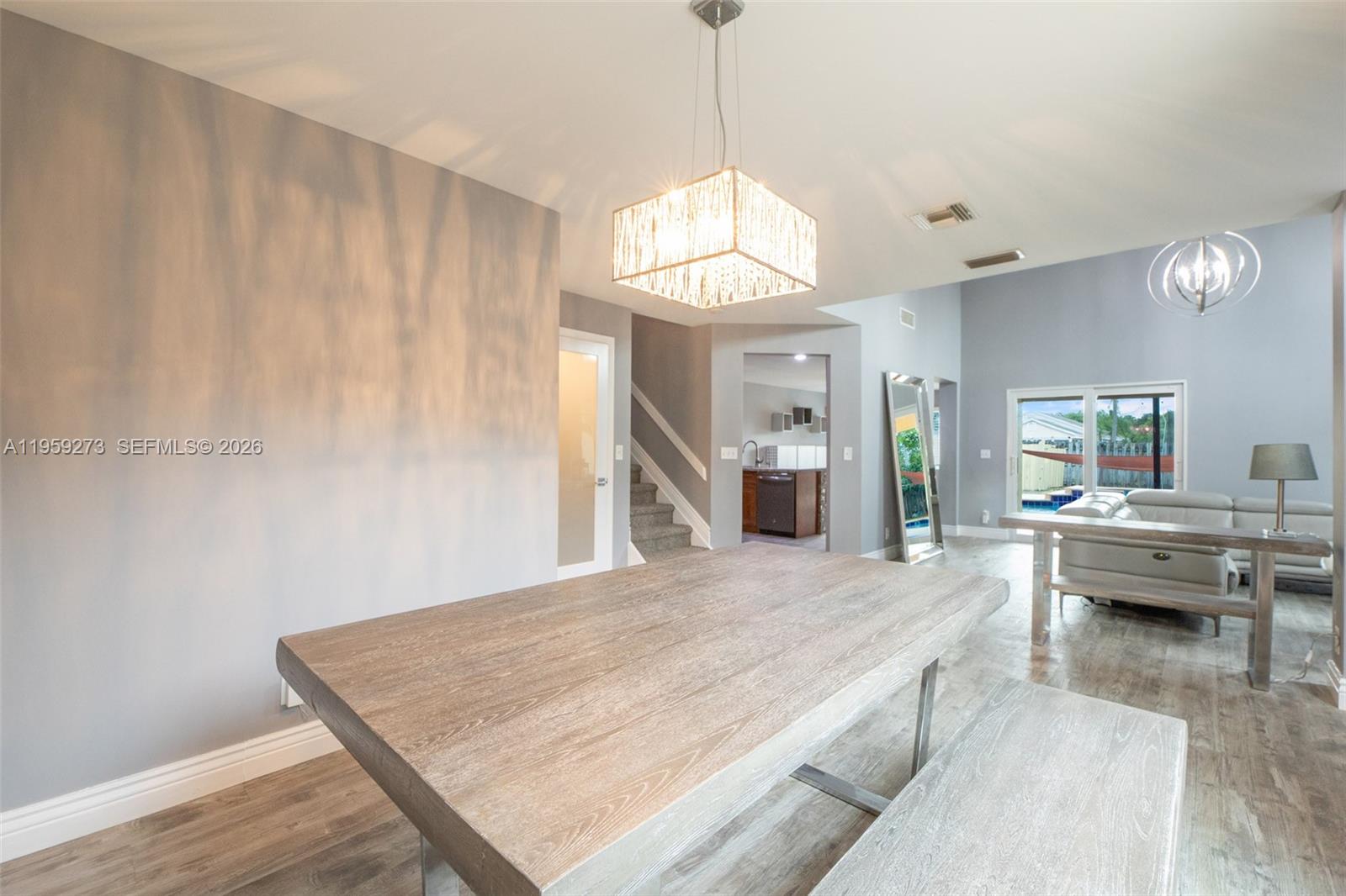 LAKEVIEW HOMES - Residential