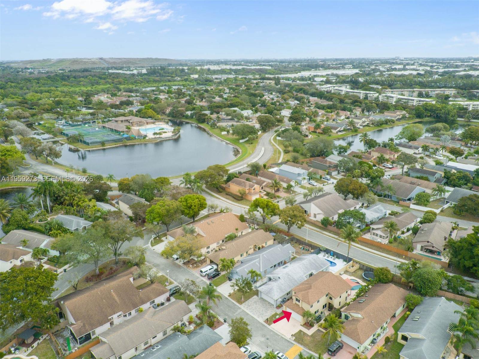 LAKEVIEW HOMES - Residential