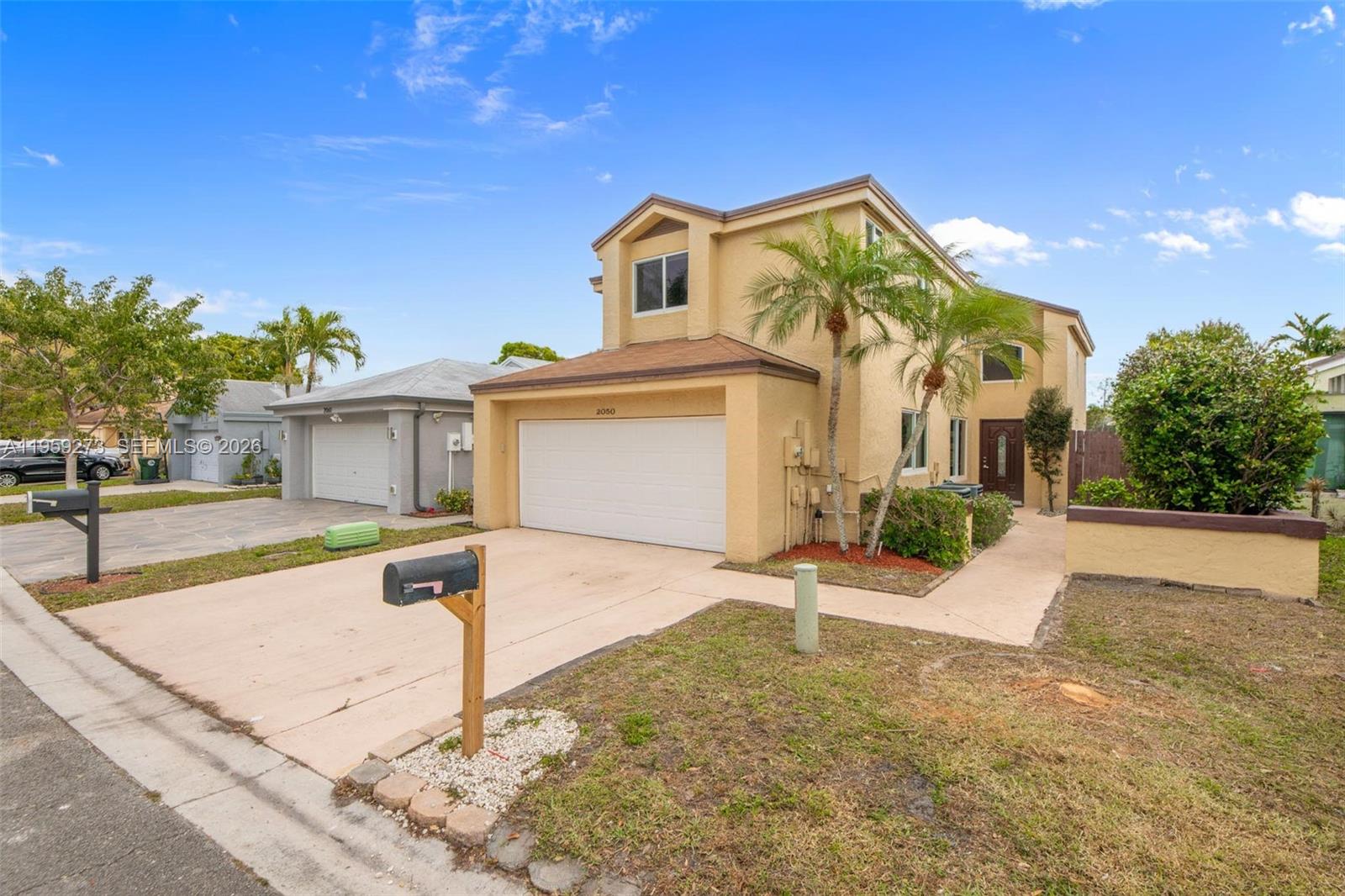 LAKEVIEW HOMES - Residential