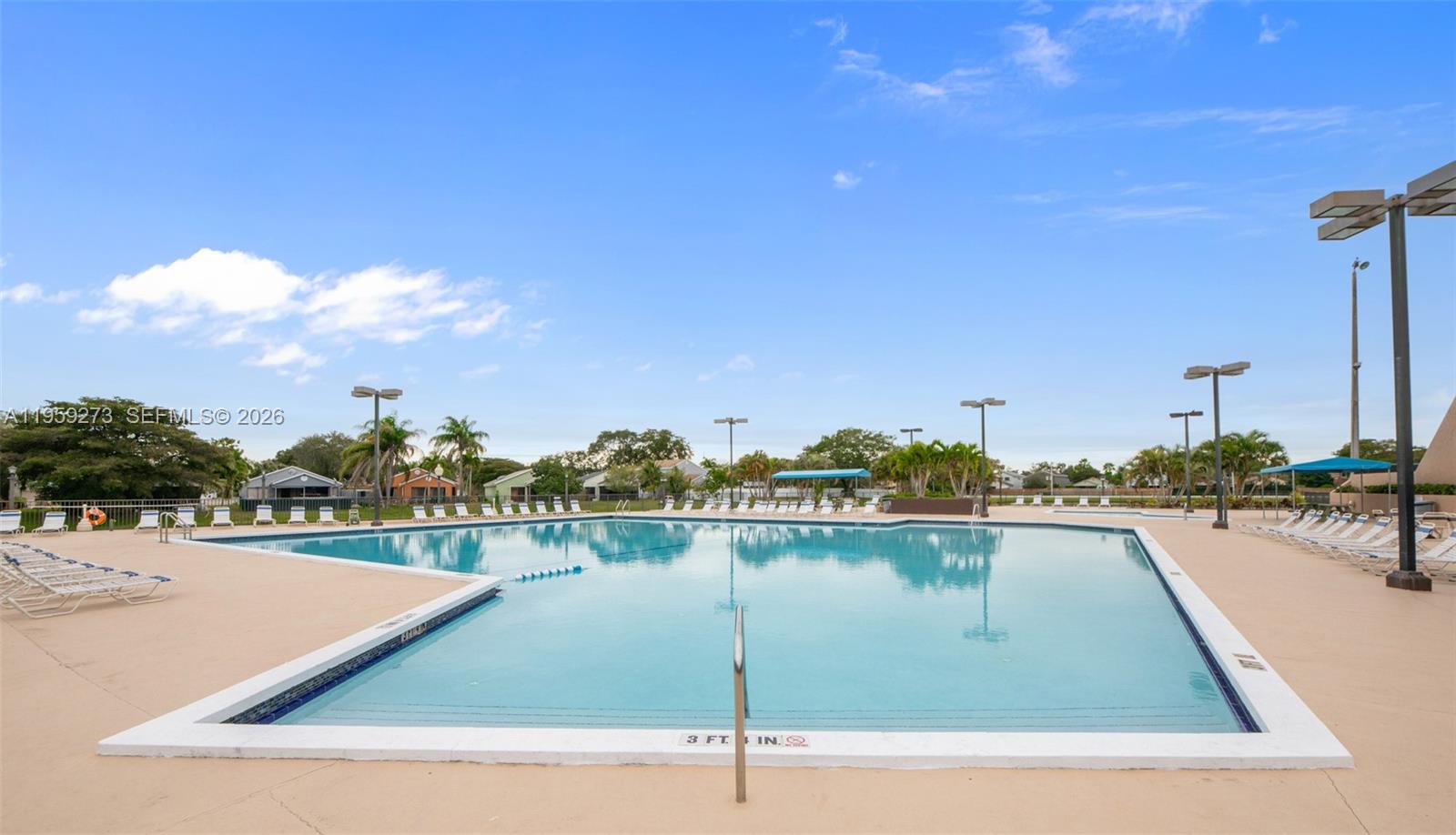 LAKEVIEW HOMES - Residential