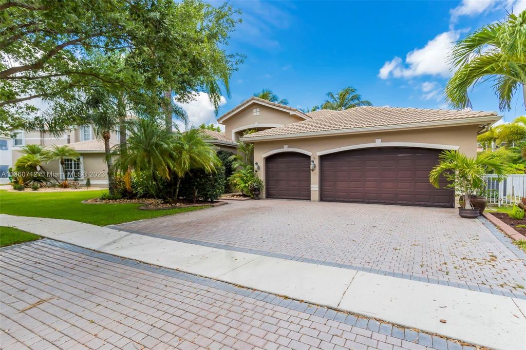 Photo of 4716 SW 186th Way, Miramar, FL 33029 (MLS # A11360712)
