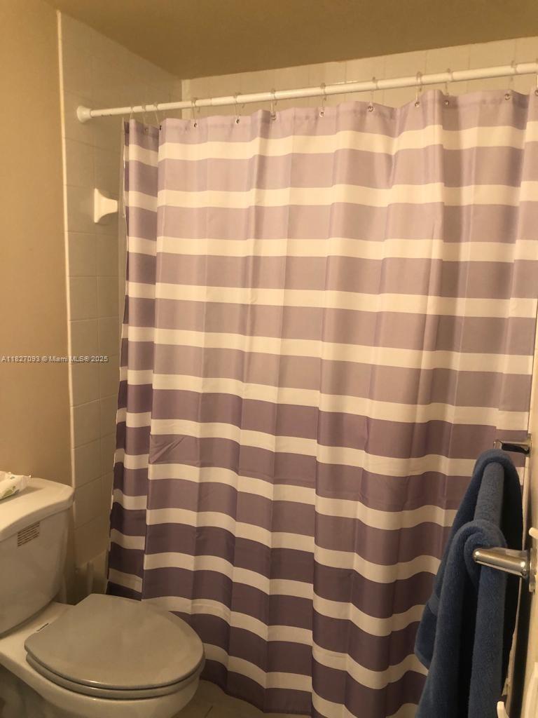 DOUGLAS GRAND CONDO - Residential