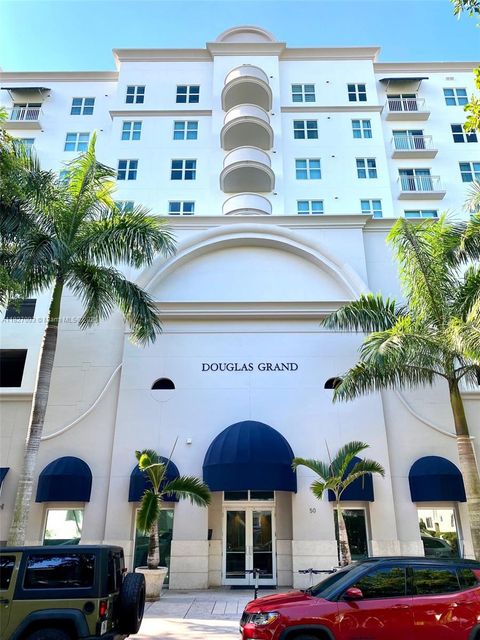 Photo of 50 Menores Ave #711, Coral Gables, FL 33134 (MLS # A11827093)