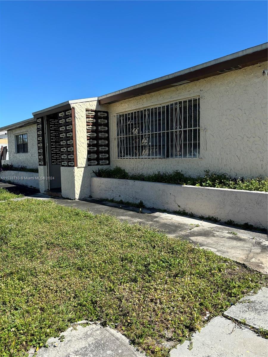 Property for Sale at 1270 North Dr, Miami, Broward County, Florida - Bedrooms: 3 
Bathrooms: 2  - $430,000