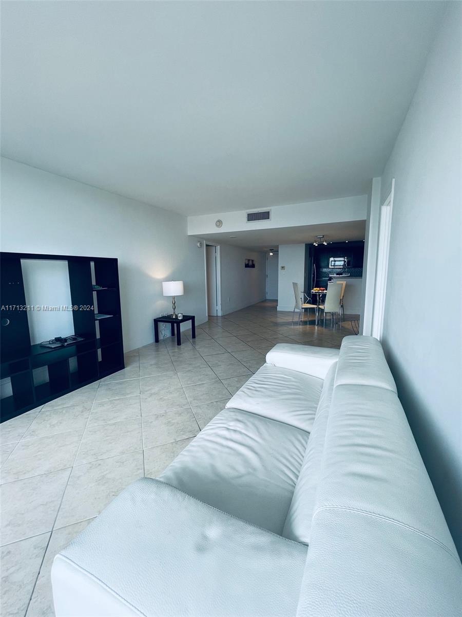 AVENTURA-EL DORADO CONDO - Residential