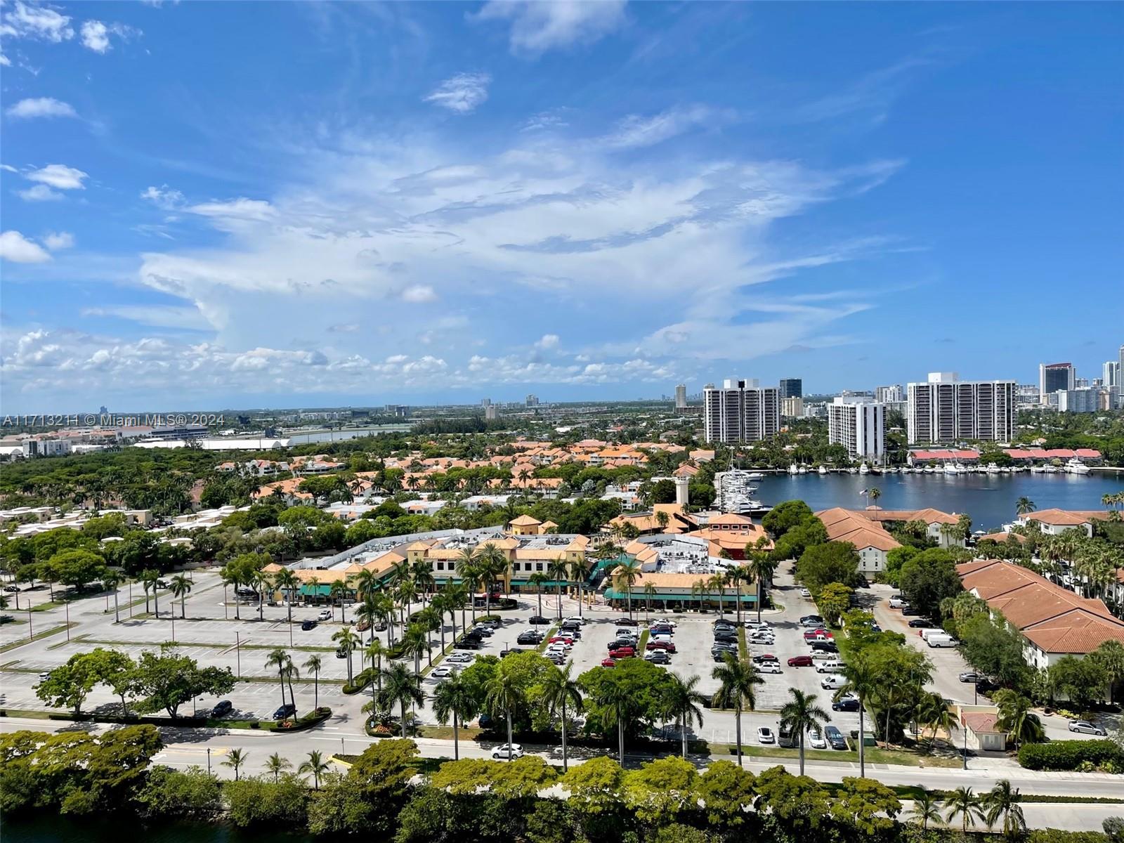 AVENTURA-EL DORADO CONDO - Residential