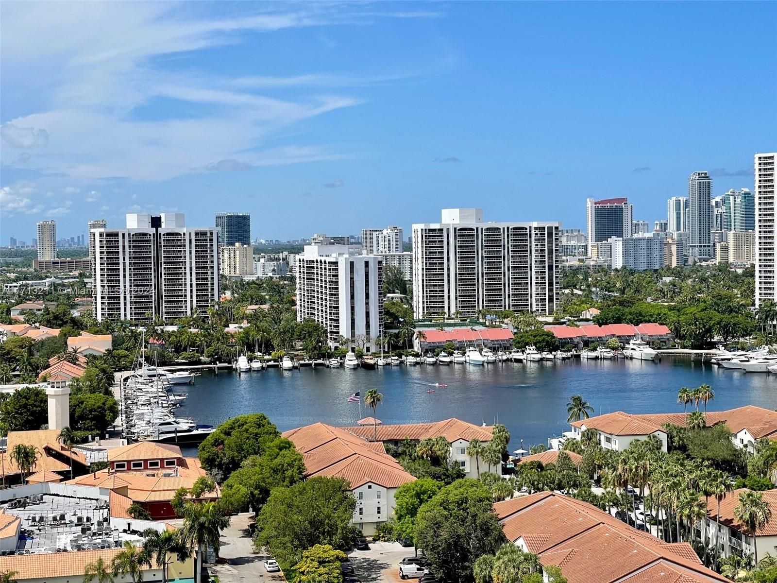 AVENTURA-EL DORADO CONDO - Residential