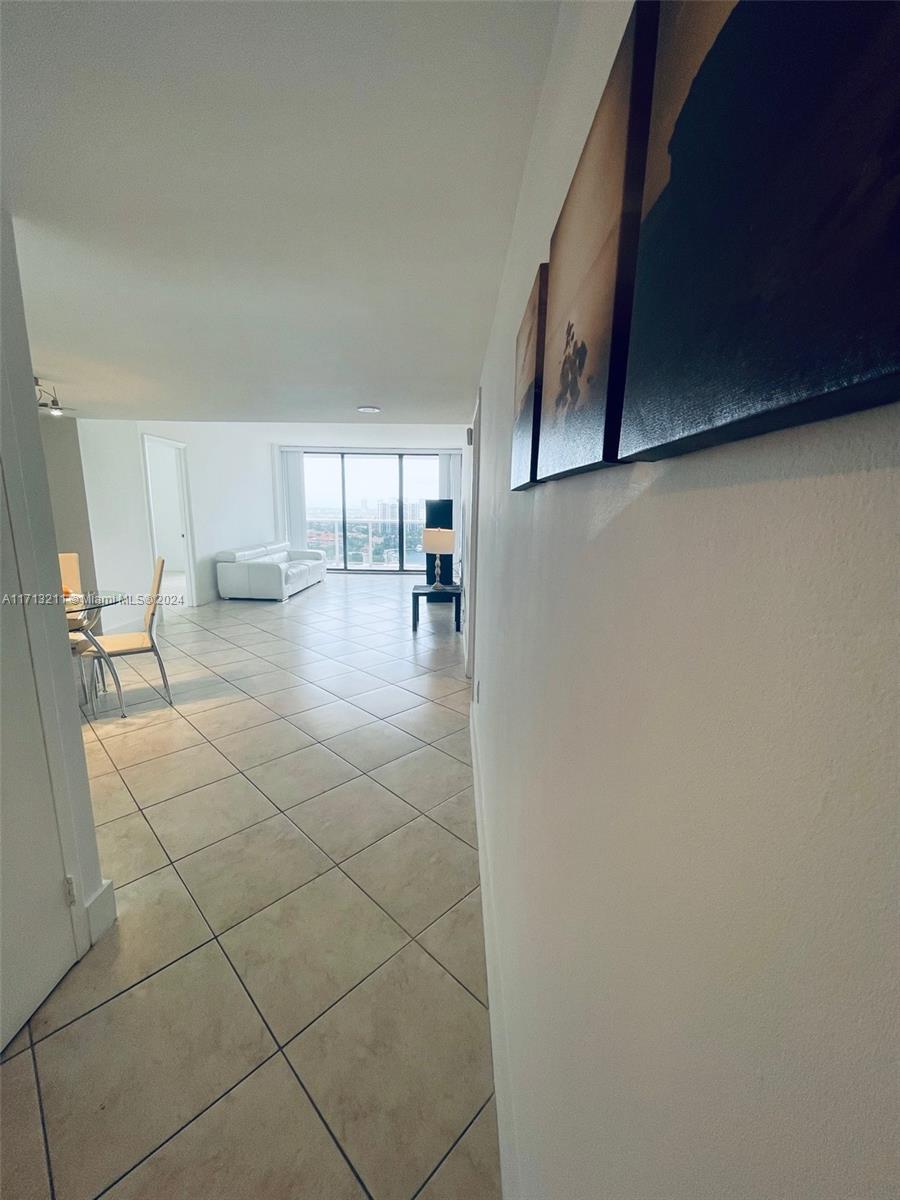 AVENTURA-EL DORADO CONDO - Residential