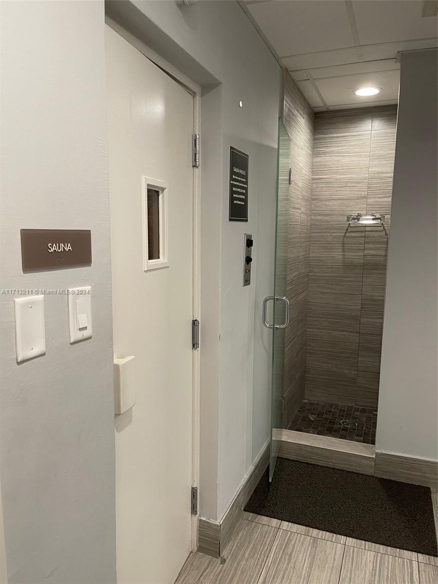 AVENTURA-EL DORADO CONDO - Residential