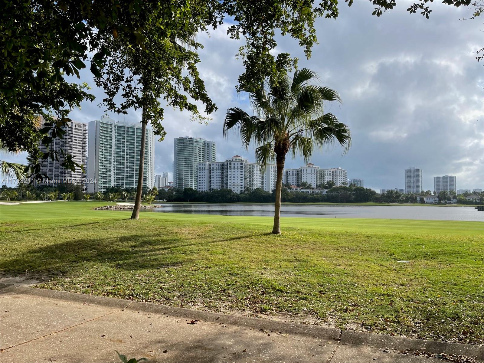 AVENTURA-EL DORADO CONDO - Residential