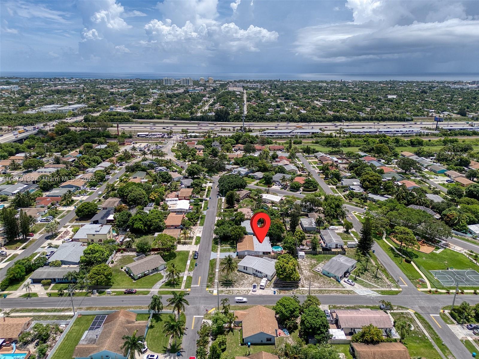 LAKE BOYNTON ESTATES 1 - Residential Lease