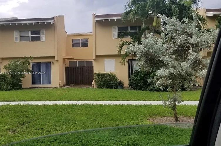 Rental Property at 9011 Ne 4th Ave Rd 9011, Miami Shores, Miami-Dade County, Florida - Bedrooms: 3 
Bathrooms: 3  - $2,995 MO.