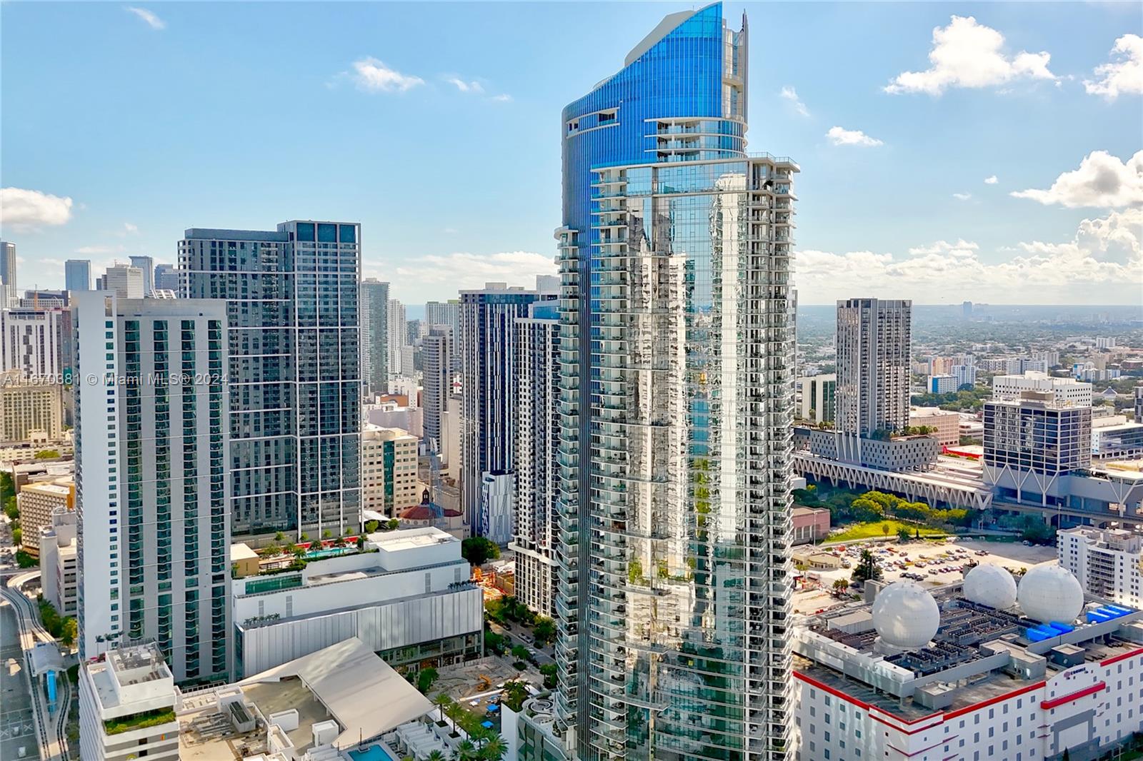 Property for Sale at 851 Ne 1st Ave 2200, Miami, Broward County, Florida - Bedrooms: 1 
Bathrooms: 2  - $624,901