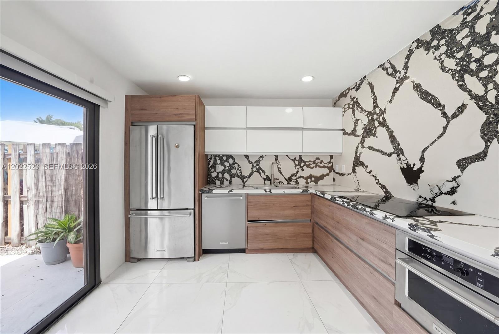 NORTHPOINTE AT THE CALIF - Residential