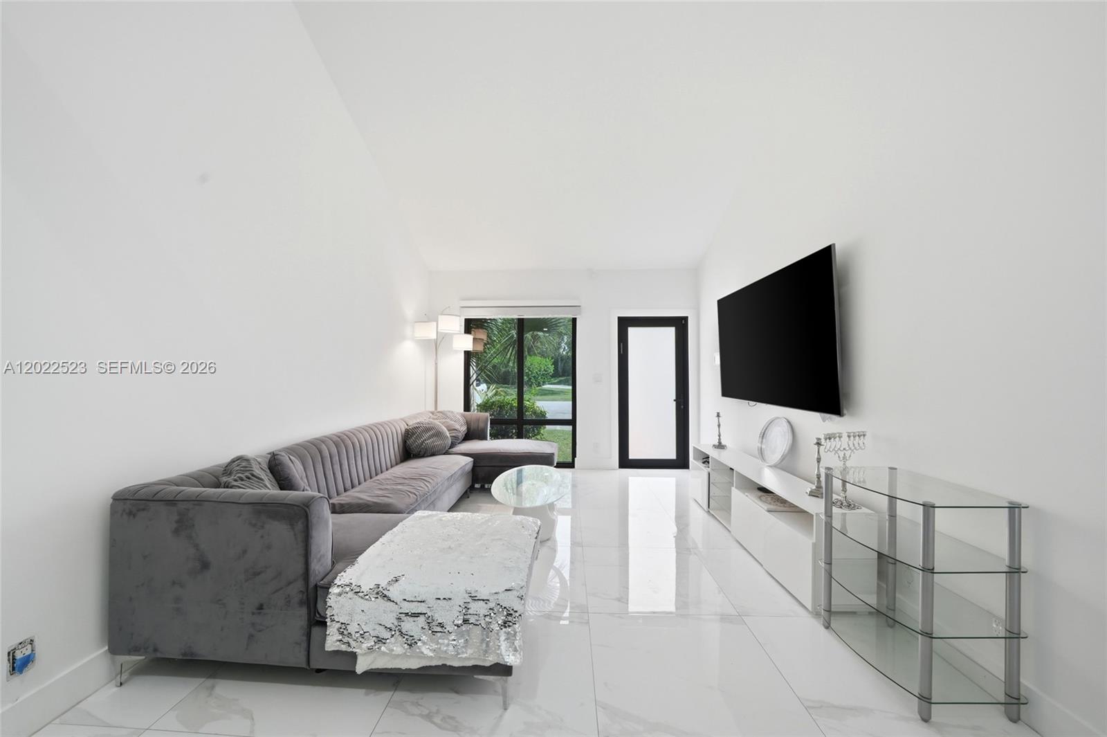 NORTHPOINTE AT THE CALIF - Residential
