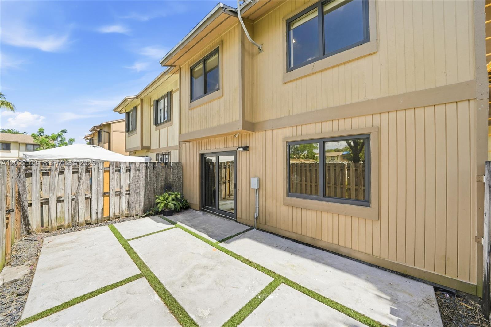 NORTHPOINTE AT THE CALIF - Residential