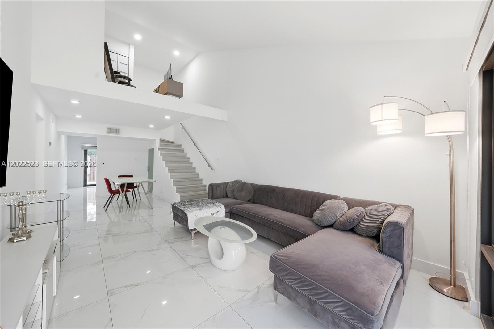 NORTHPOINTE AT THE CALIF - Residential